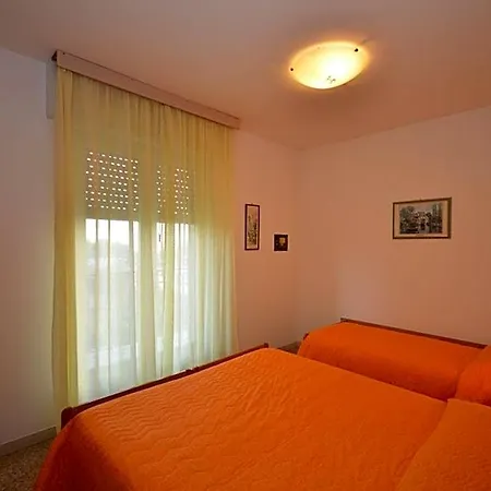 Modern And Comfortable Flat By The Sea By Beahost 3*