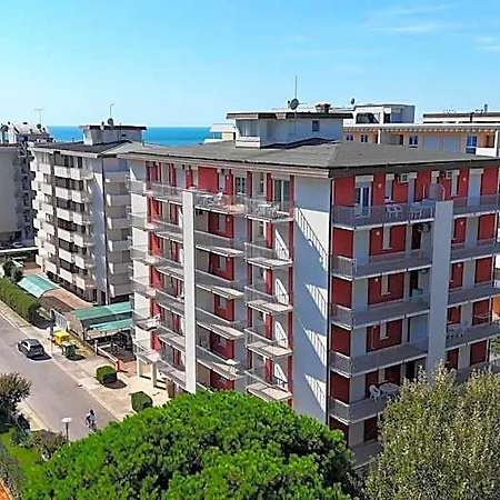 Modern And Comfortable Flat By The Sea By Beahost 3* Bibione